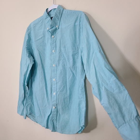 J. Crew Light Blue Casual Button Down Shirt - Picture 2 of 9